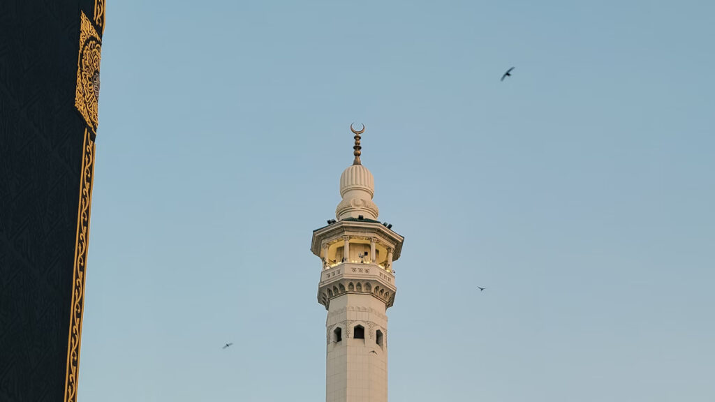 Ilustrasi - Membangun Masjid