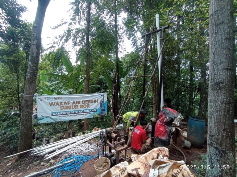 Wakaf Air Berbasis Teknologi - Kampung Sentak Dulang